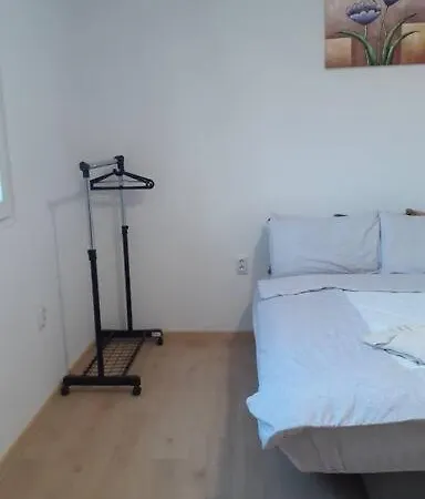 Komforna Soba U Centru #3 Vendégház *